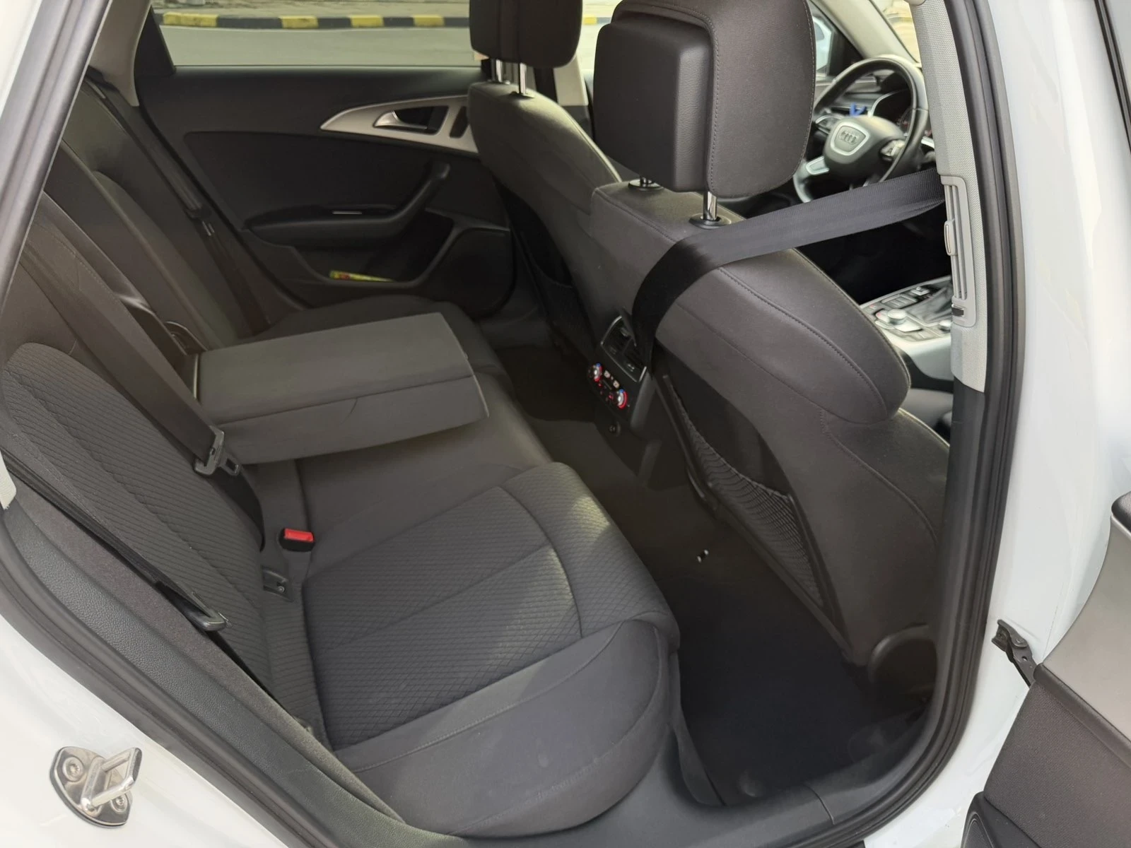 Audi A6 Matrix, снимка 12 - Автомобили и джипове - 56417850