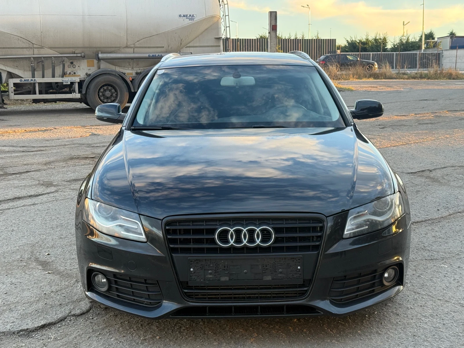 Audi A4 A4 2.0 TDI NAVI XENON, снимка 2 - Автомобили и джипове - 56545430