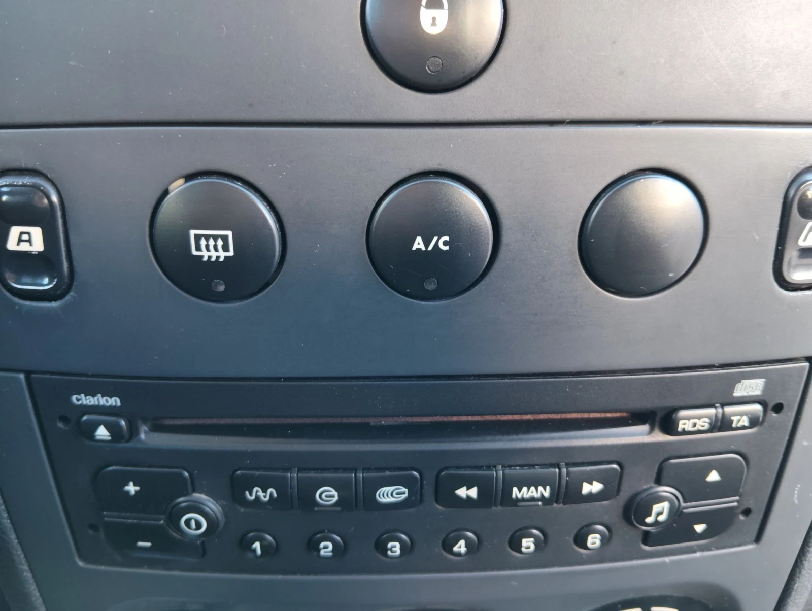 Citroen Berlingo 1.6hdi 137000km KLIMA | Mobile.bg � ����������� 11