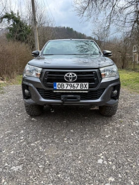 Toyota Hilux Revo 