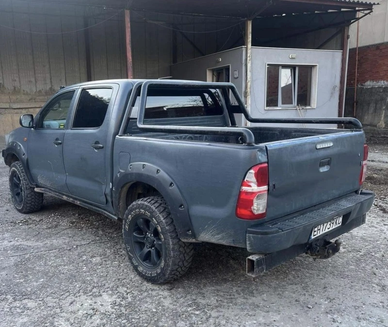 Toyota Hilux Toyota Hilux 2.5d., НА ЧАСТИ!, снимка 2 - Автомобили и джипове - 45604951