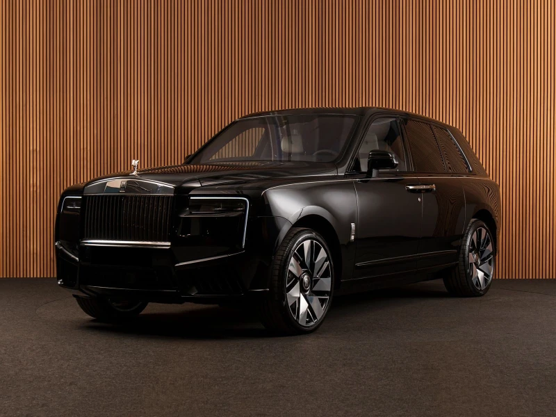 Rolls-Royce Cullinan SERIES II/FACELIFT/ SHOOTING STAR/BESPOKE/ 4-SEATS, снимка 3 - Автомобили и джипове - 49130487