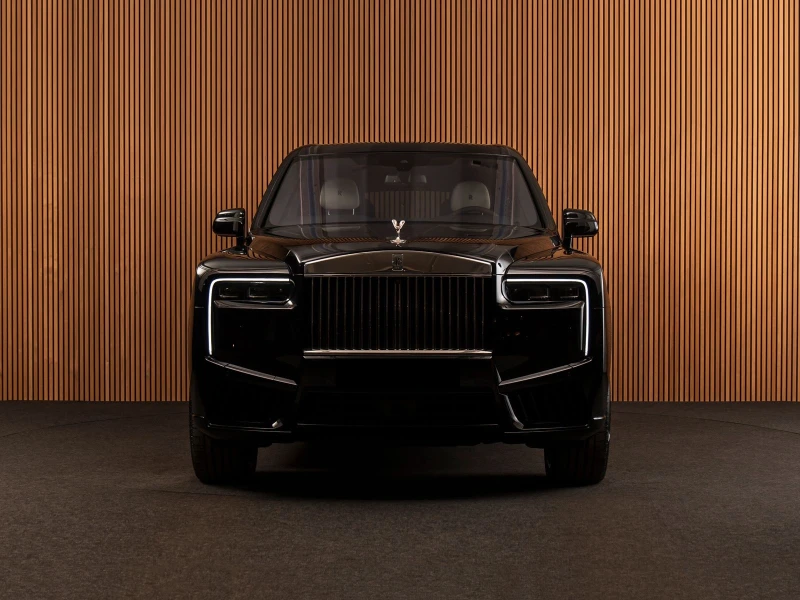 Rolls-Royce Cullinan SERIES II/FACELIFT/ SHOOTING STAR/BESPOKE/ 4-SEATS, снимка 2 - Автомобили и джипове - 49130487