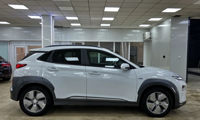 Hyundai Kona 64KWh/Premium/Термопомпа, снимка 2 - Автомобили и джипове - 52828999