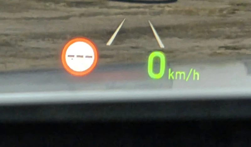 Hyundai Kona 64KWh/Premium/Термопомпа, снимка 12 - Автомобили и джипове - 52828999