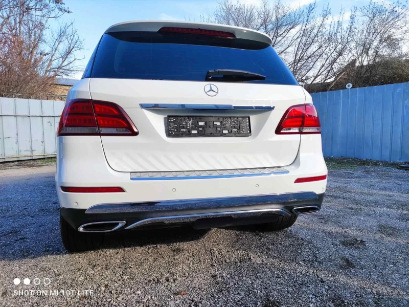 Mercedes-Benz GLE 250 УНИКАТ!!!СЕРВИЗНА ИСТОРИЯ!!! РЕАЛНИ КИЛОМЕТРИ , снимка 4 - Автомобили и джипове - 53100672
