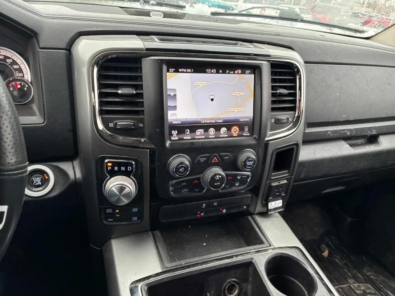 Dodge RAM 1500 * Sport * CARFAX * БЕЗ ПЪРВОНАЧАЛНА ВНОСКА, снимка 9 - Автомобили и джипове - 53166577