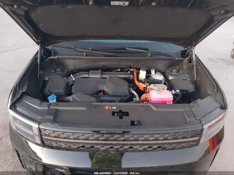 Hyundai Santa fe 1.6l Hybrid Calligraphy, снимка 10 - Автомобили и джипове - 53597903