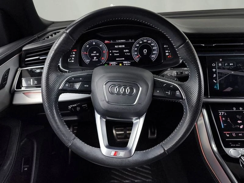 Audi Q8 50TDI* S-LINE* МАСАЖ, снимка 13 - Автомобили и джипове - 54212359