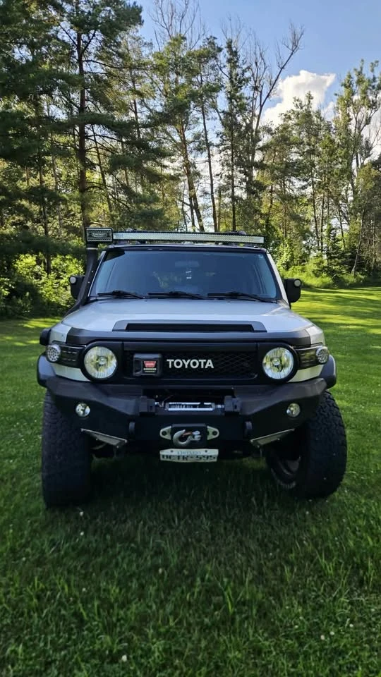 Toyota Fj cruiser * АВТОКРЕДИТ БЕЗ ПЪРВОНАЧАЛНА ВНОСКА* 