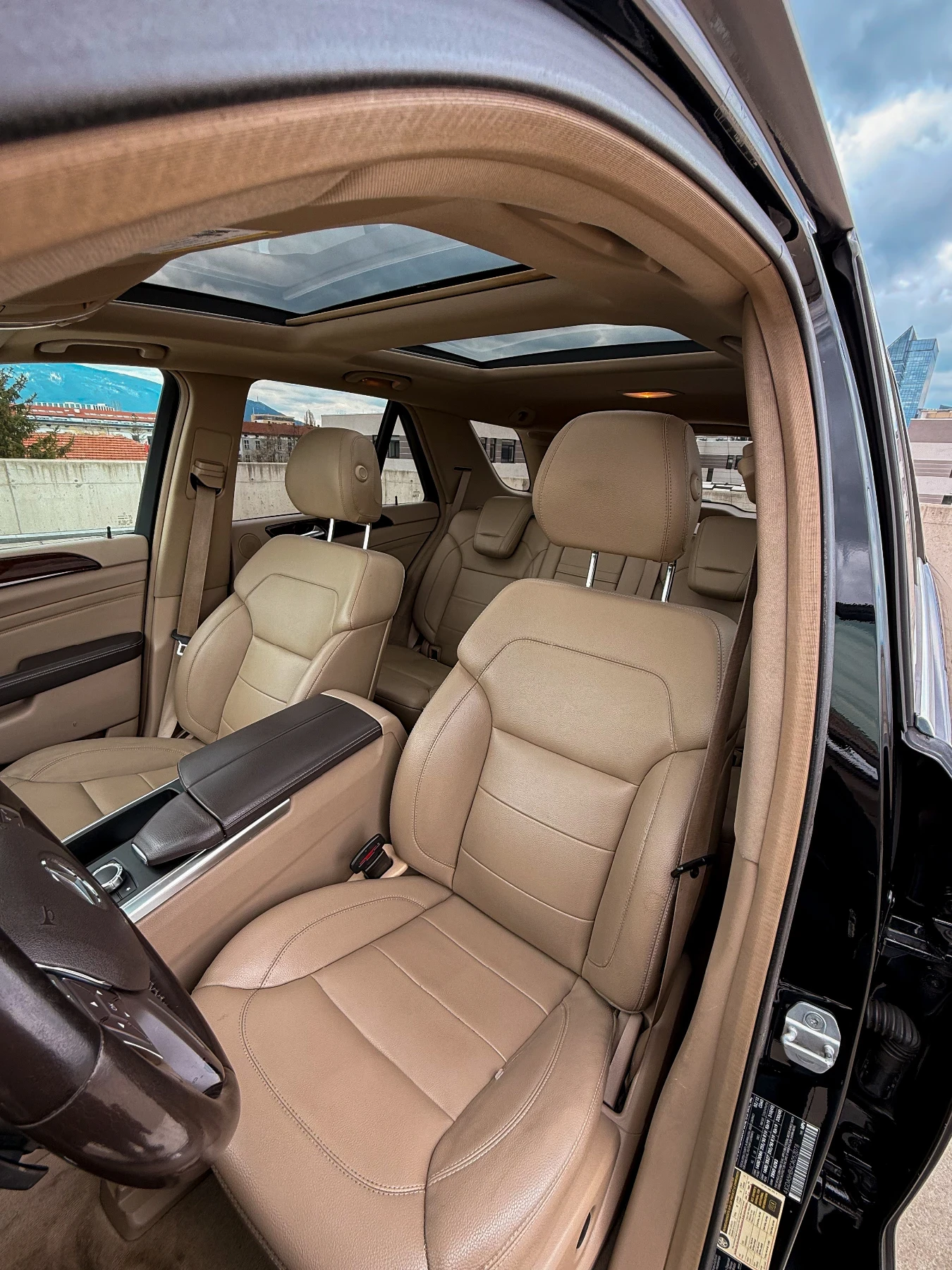Mercedes-Benz ML 350 Harman Kardon | Panorama | 7g-Tronic | Camera - изображение 10