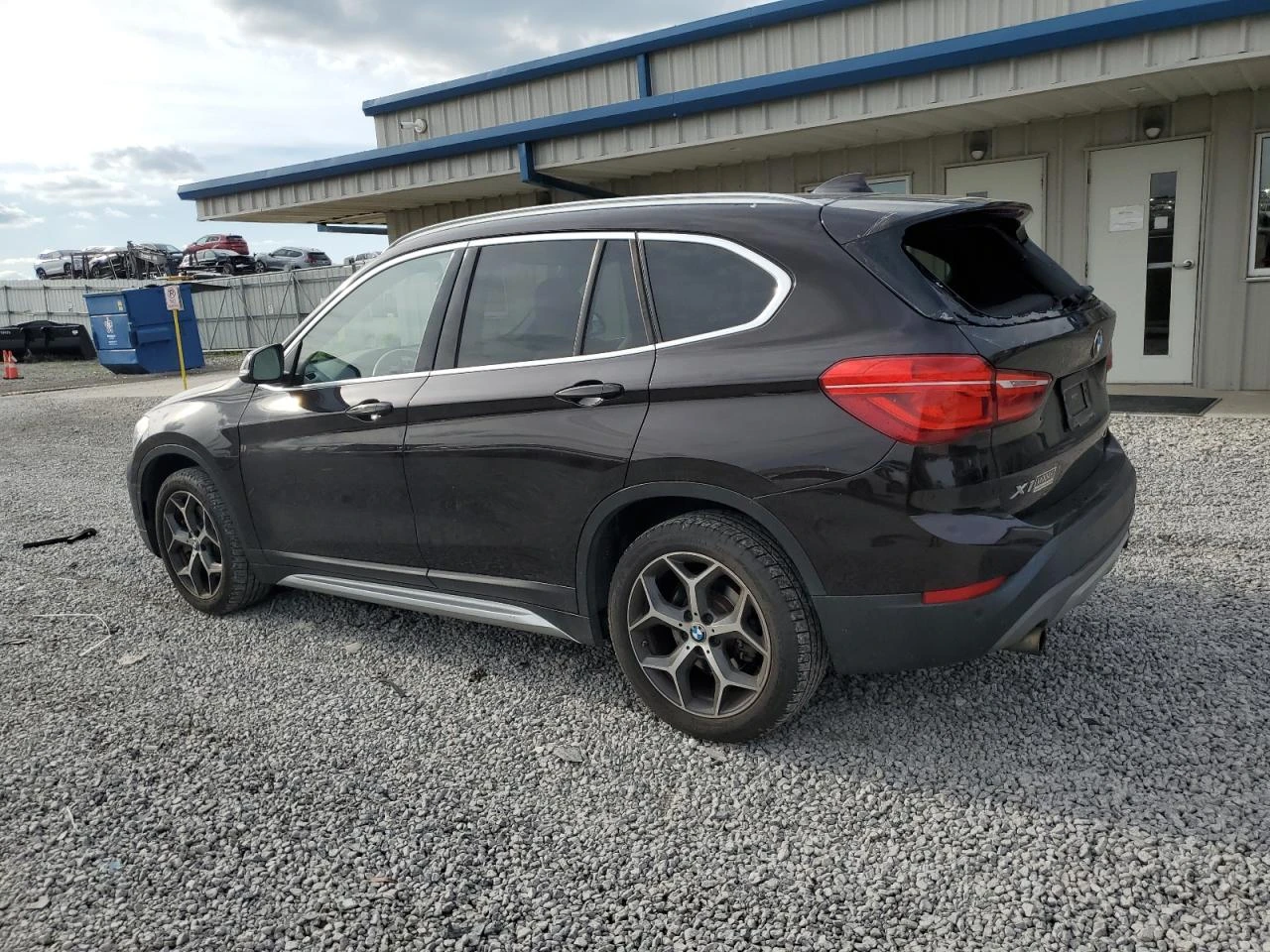 BMW X1 XDRIVE28i * Възможност за Лизинг*  - изображение 2