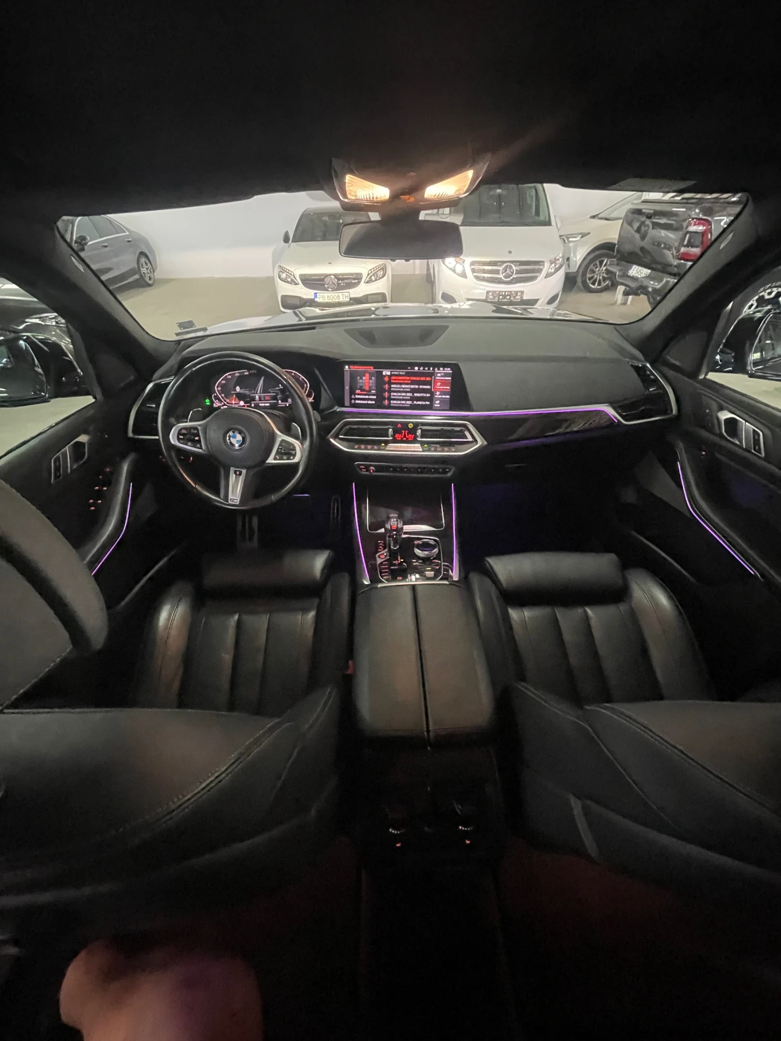 BMW X5 3.0D/Mpak/swarovski/Laser/panor/21j/harman/kardon/ - изображение 9