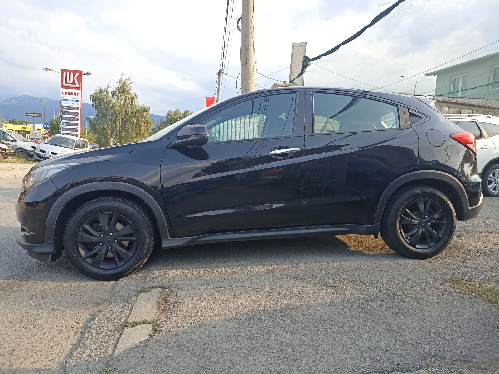 Honda Hr-v 1.5i - изображение 3