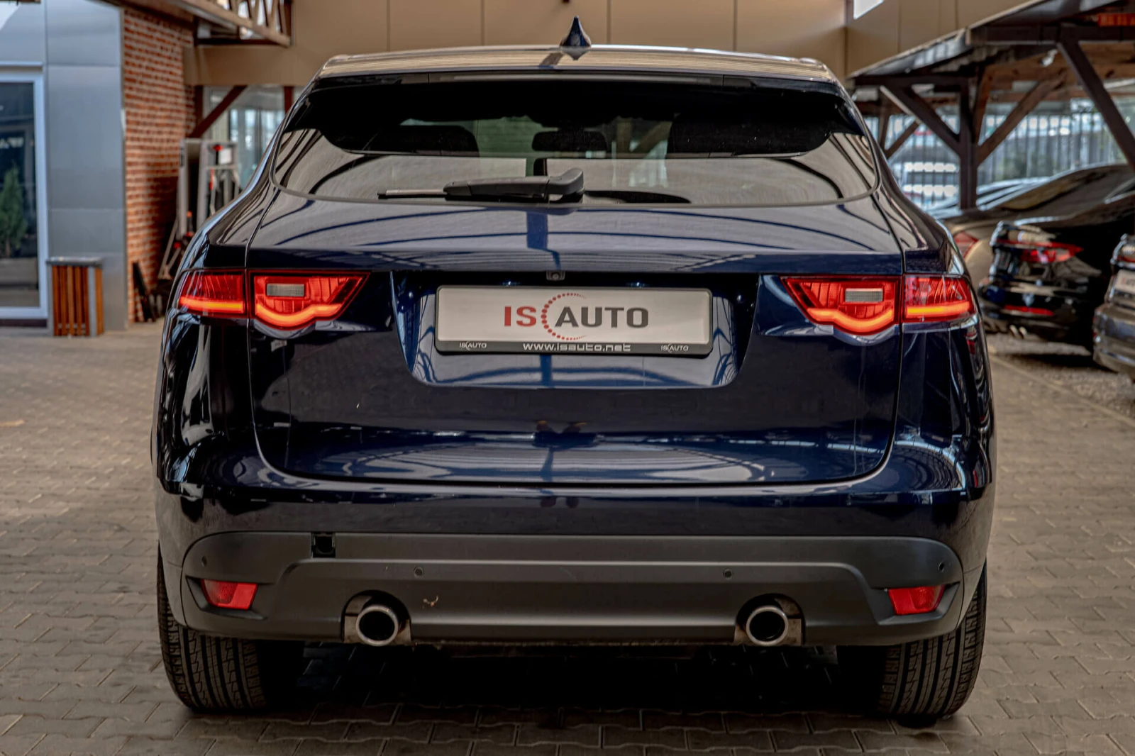 Jaguar F-PACE 3.0d/AWD/R-Sport/Meridian/Камера/Lane Assist - изображение 4