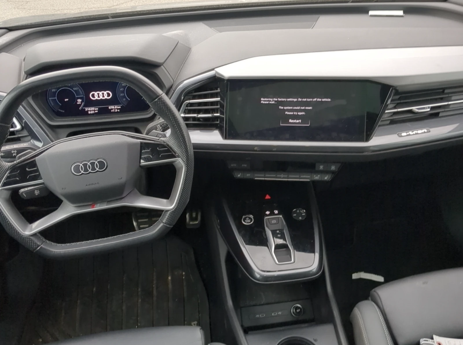 Audi Q4 2023 Audi Q4 e-tron 50 QUATTRO - изображение 6