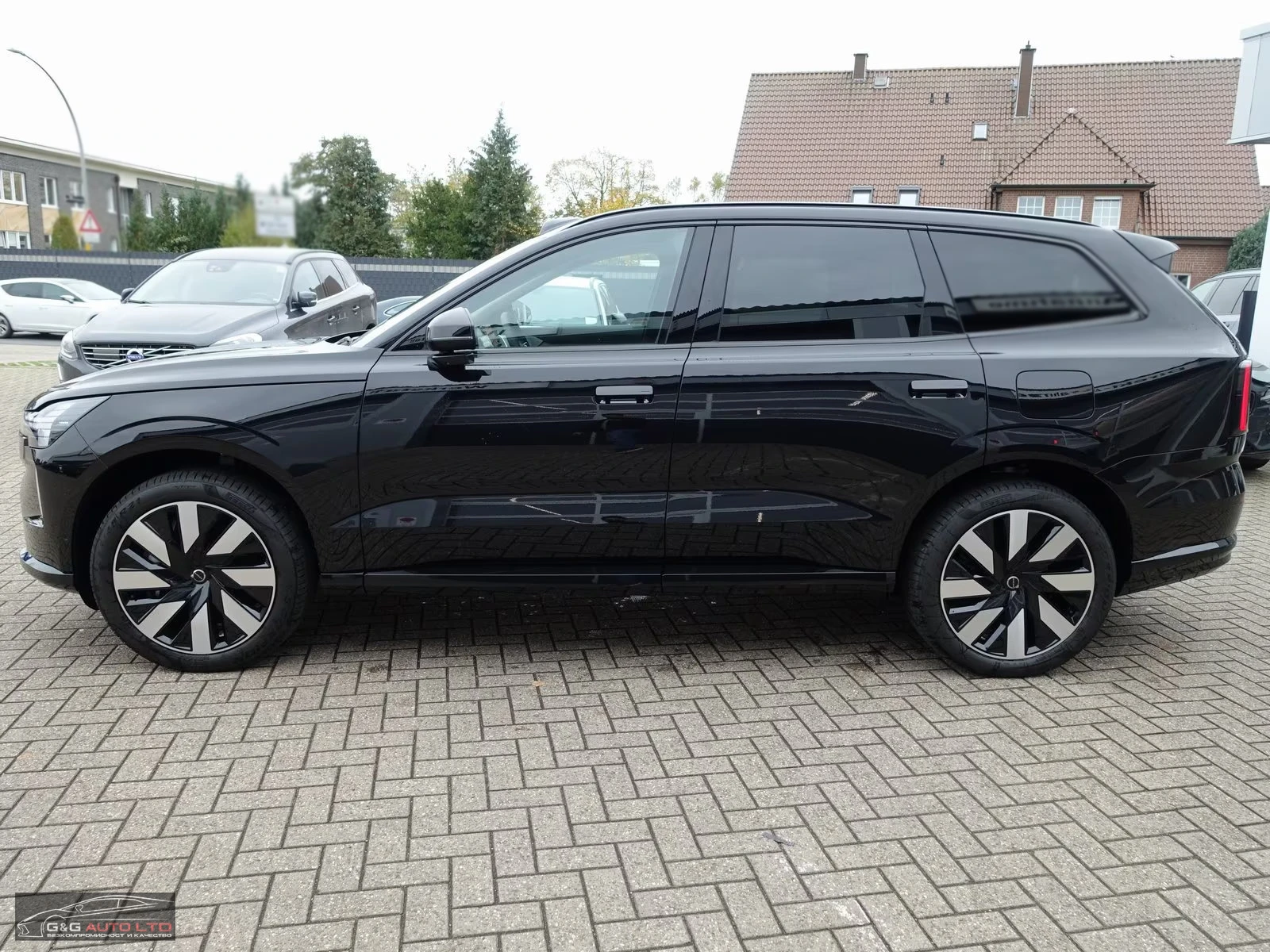 Volvo EX90 SINGLE/279HP/RANGE-PLUS/360/B&W/ACC/CPLAY/DAB/980f | Mobile.bg � ����������� 3