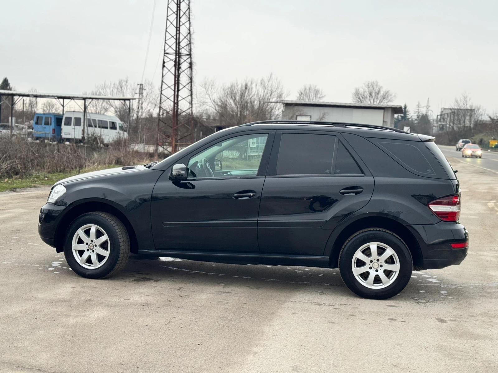 Mercedes-Benz ML 280 НАПЪЛНО ОБСЛУЖЕН - изображение 8