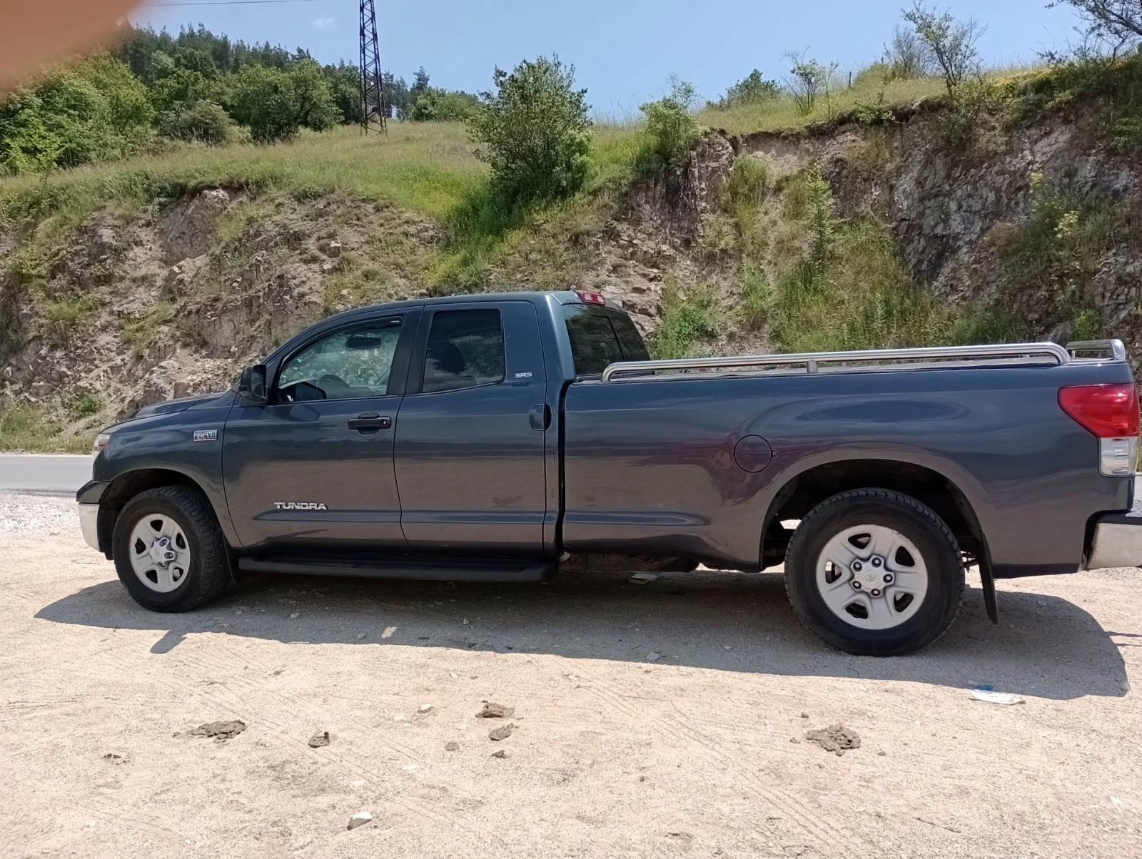 Toyota Tundra 5.7i agu 4* 4, снимка 6 - Автомобили и джипове - 54035712