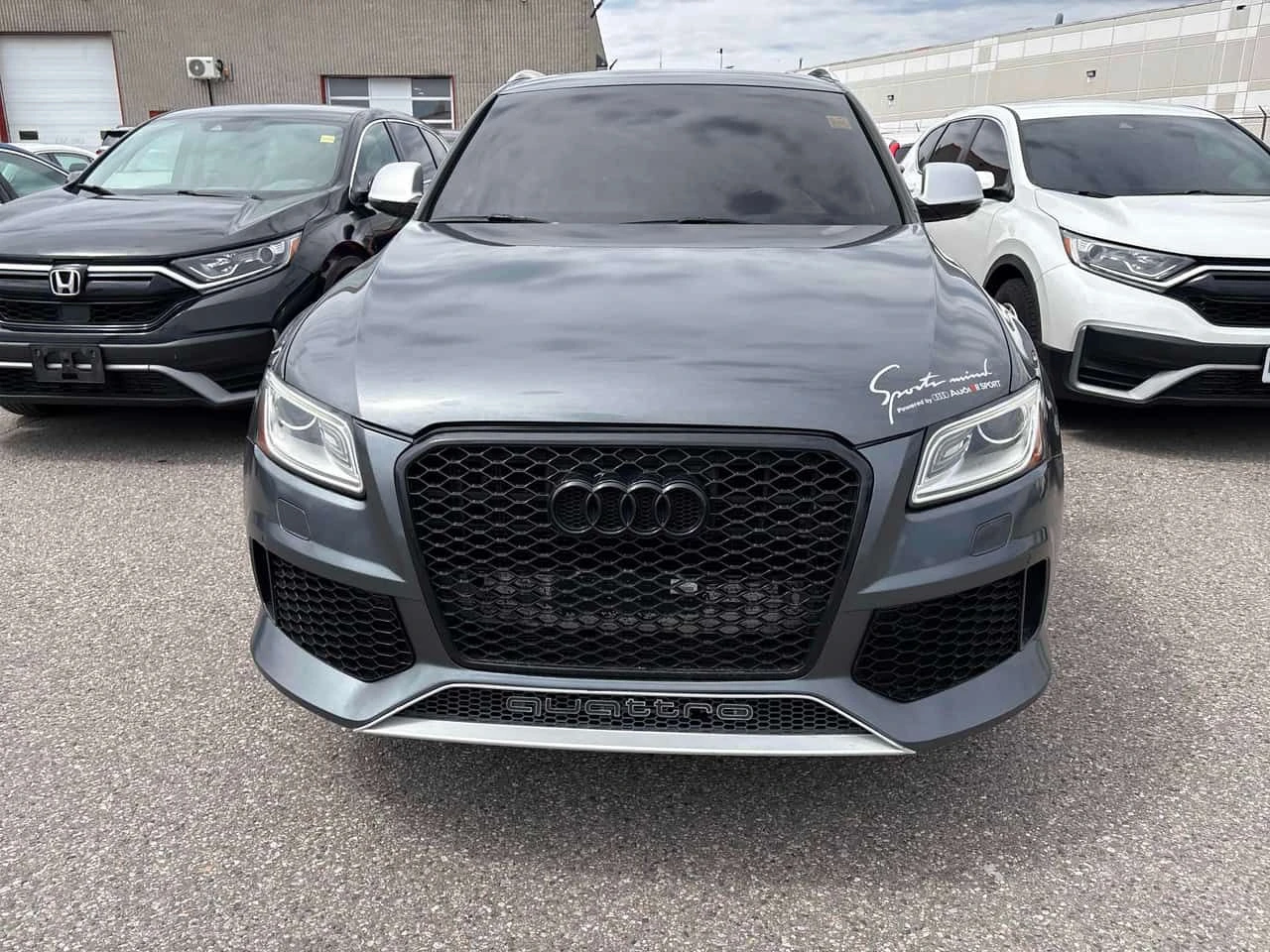 Audi SQ5 Progressiv * ПОДГРЕВ * ГЛАВНО ПРЕДСТАВИТЕЛСТВО, снимка 2 - Автомобили и джипове - 54272984