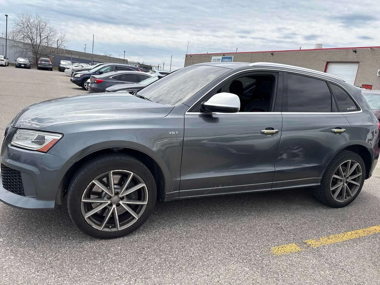 Audi SQ5 Progressiv * ПОДГРЕВ * ГЛАВНО ПРЕДСТАВИТЕЛСТВО, снимка 3 - Автомобили и джипове - 54272984