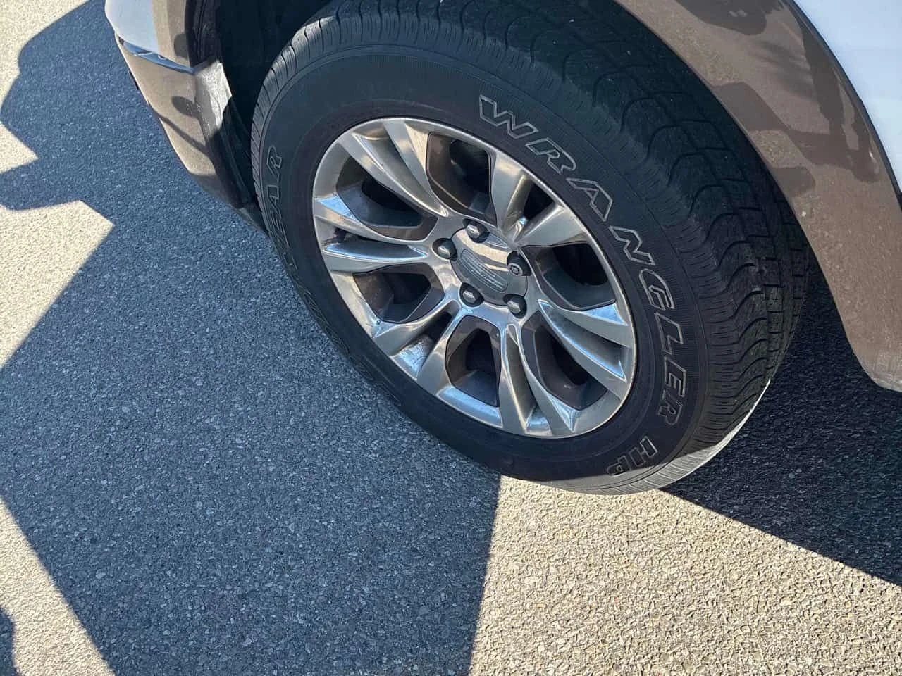 Dodge RAM 1500 * Longhorn * ОБДУХВАНЕ* ПОДГРЕВ* , снимка 11 - Автомобили и джипове - 54359178