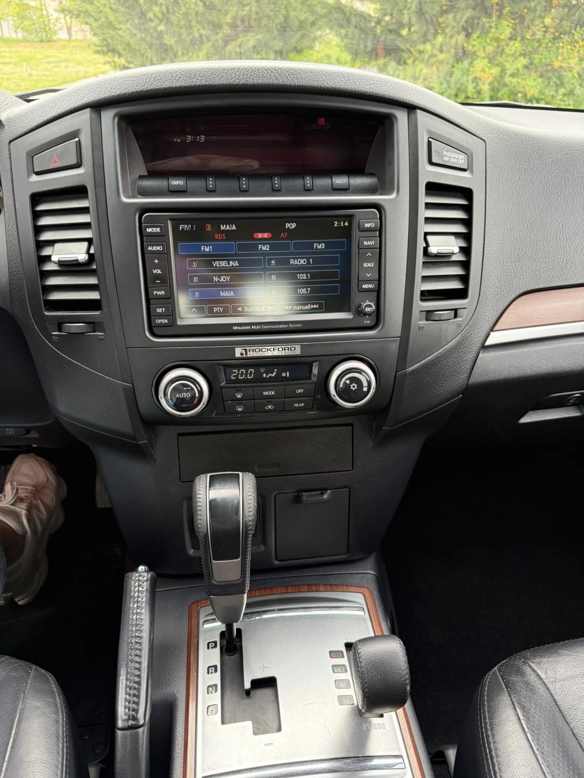 Mitsubishi Pajero, снимка 10 - Автомобили и джипове - 54363763