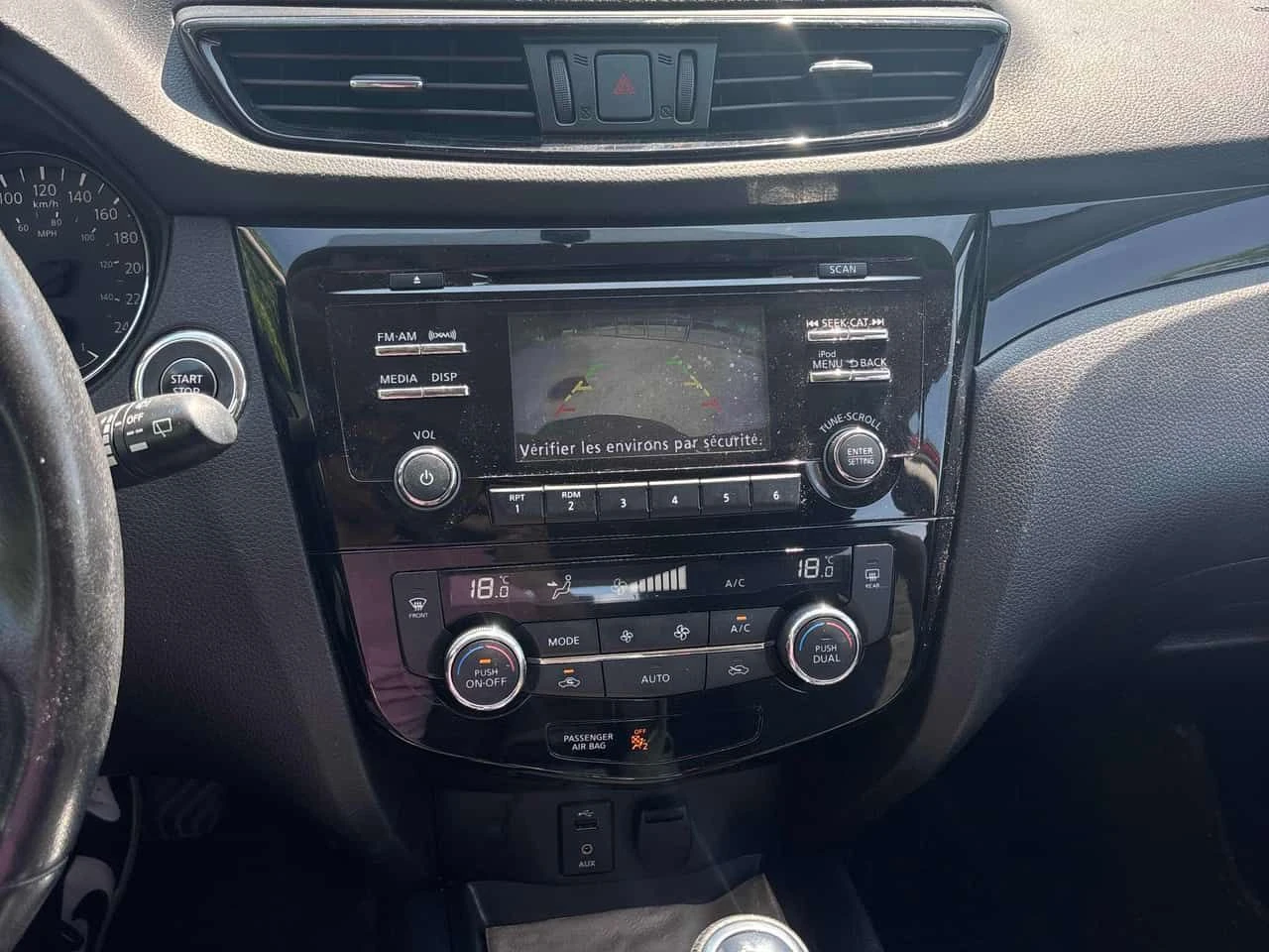 Nissan Qashqai * AWD CVT * CARFAX * ЦЕНА ДО БГ, снимка 8 - Автомобили и джипове - 55224362