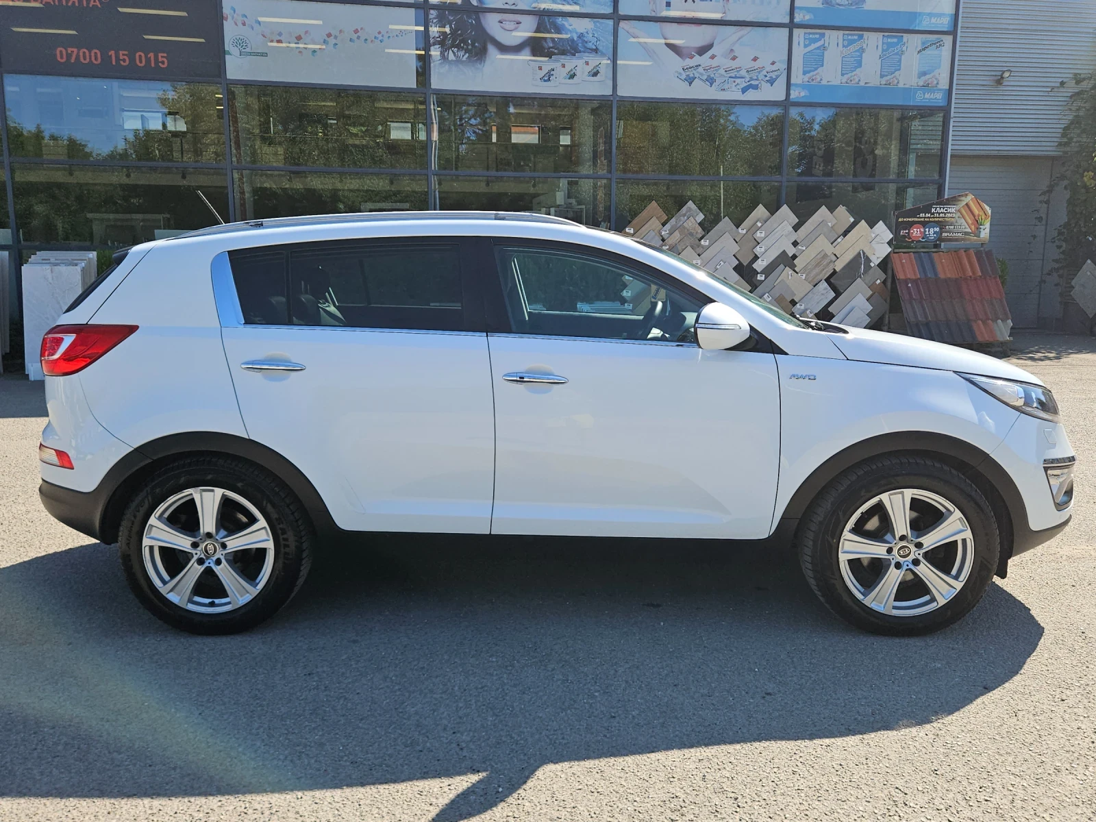 Kia Sportage 2.0crdi---FULL--4X4, снимка 4 - Автомобили и джипове - 55477887