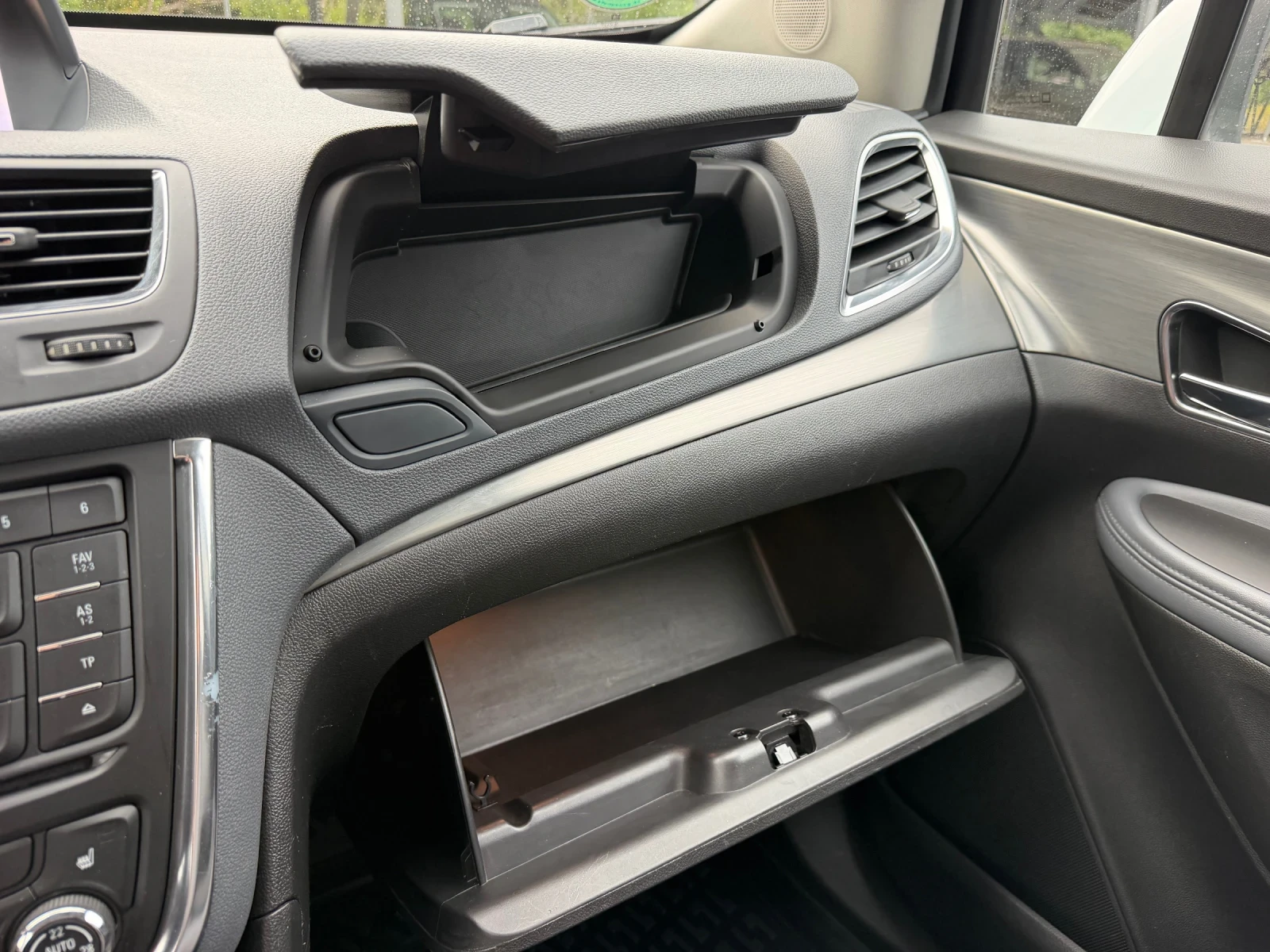 Opel Mokka 1.6CDTI* 4x4* REALNI KM* , снимка 13 - Автомобили и джипове - 55851082