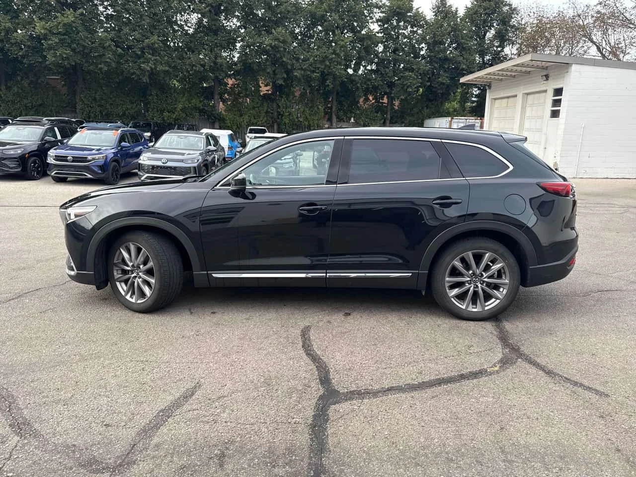Mazda CX-9 * GT AWD * АВТОКРЕДИТ * ГЛАВНО ПРЕДСТАВИТЕЛСТВО , снимка 3 - Автомобили и джипове - 56180795