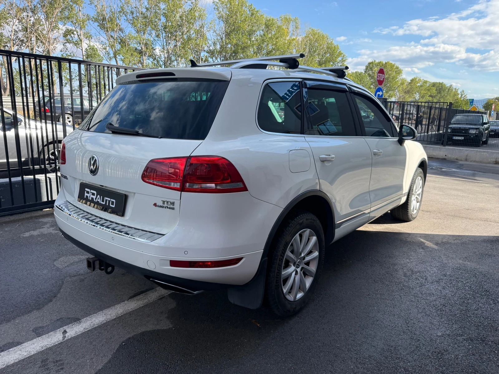 VW Touareg 3.0 TDI R-line, снимка 5 - Автомобили и джипове - 56223242