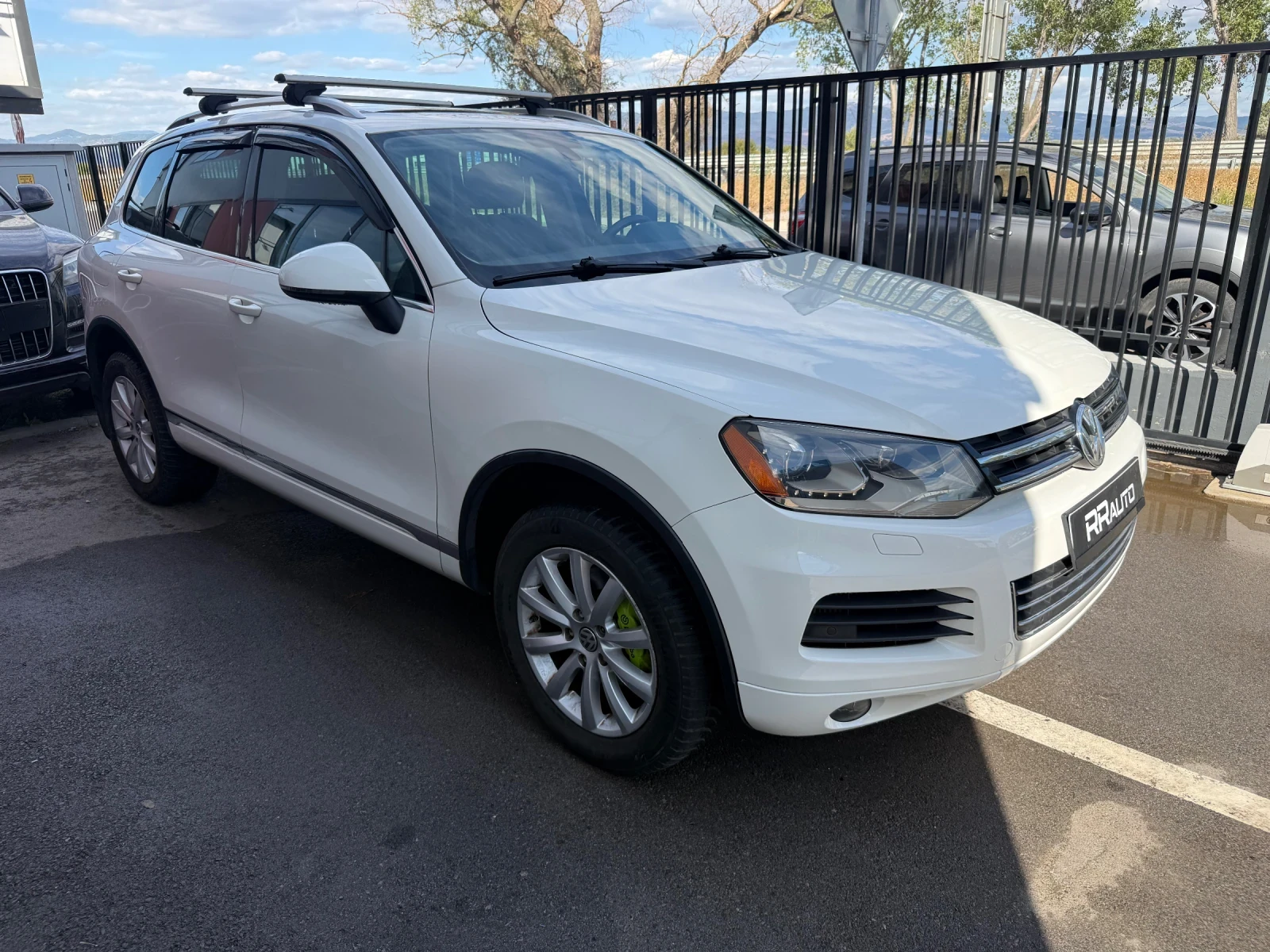 VW Touareg 3.0 TDI R-line, снимка 6 - Автомобили и джипове - 56223242