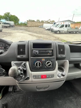 Peugeot Boxer 2.2 MAXI 7 MESTA, снимка 17