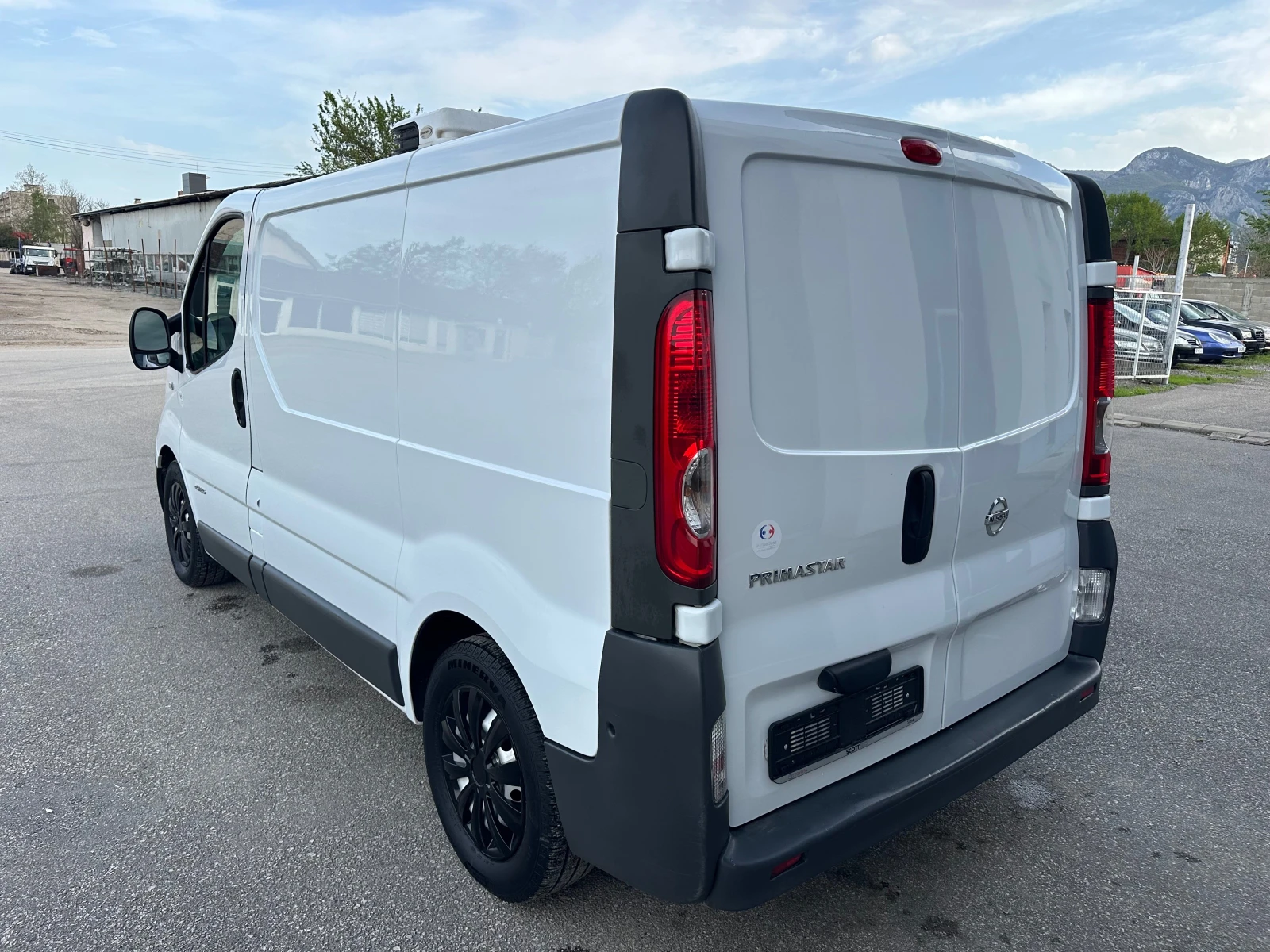 Renault Trafic 2.5DCi Хладилен Италия 147000км Климатик - изображение 5