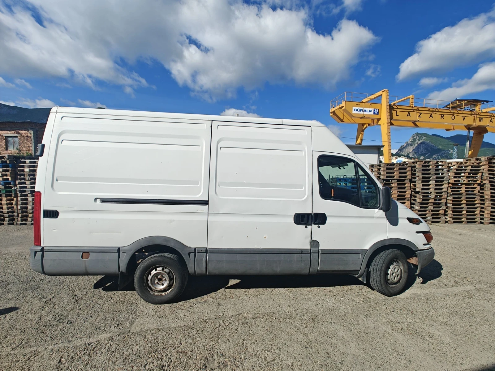 Iveco 35s13  - изображение 5