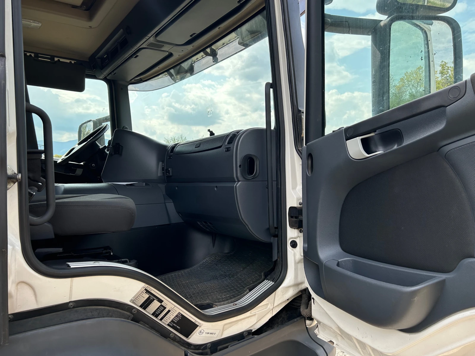Scania P 310 EEV - изображение 4