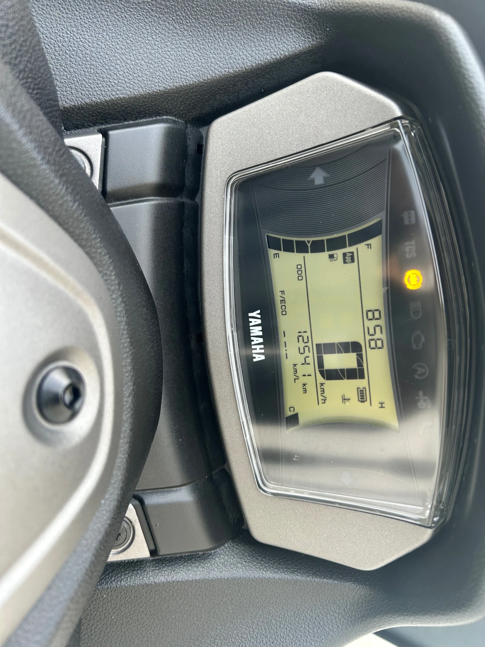 Yamaha NMAX  - изображение 7