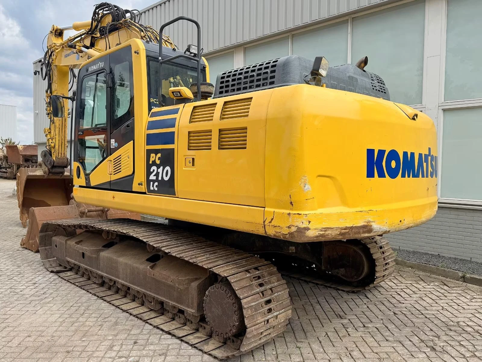 Багер Komatsu PC 210 LC, снимка 4 - Индустриална техника - 55540031