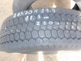 Гуми, снимка 12