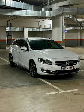 Volvo V60 plug in Хибрид , снимка 1