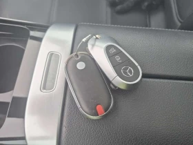 Mercedes-Benz C 300 CARFAX /Кожа/Нави/Подгрев/Панорама - 29300 € / 57305.82 лв. - 39115655 6