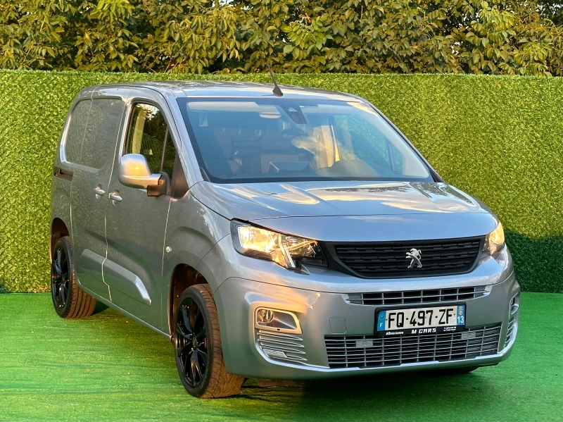 Peugeot Partner 1.5 BLUE HDI КАМЕРА, снимка 3 - Автомобили и джипове - 46814690