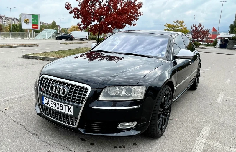 Audi A8, снимка 2 - Автомобили и джипове - 47287613