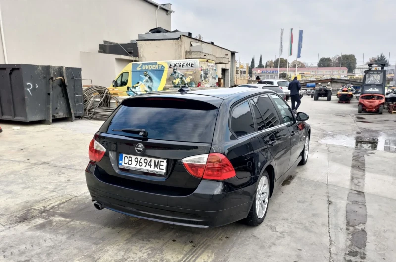 BMW 318 318D, снимка 1 - Автомобили и джипове - 48239707