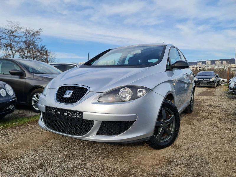 Seat Altea 1.6i/101hp, снимка 1 - Автомобили и джипове - 48384782