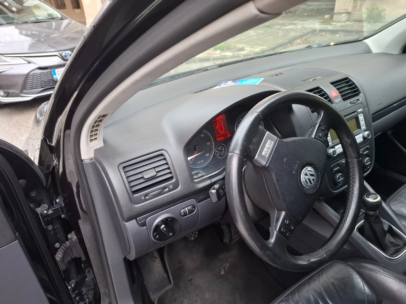 VW Golf 5 TDI GT SPORT 4motion, снимка 9 - Автомобили и джипове - 48449317