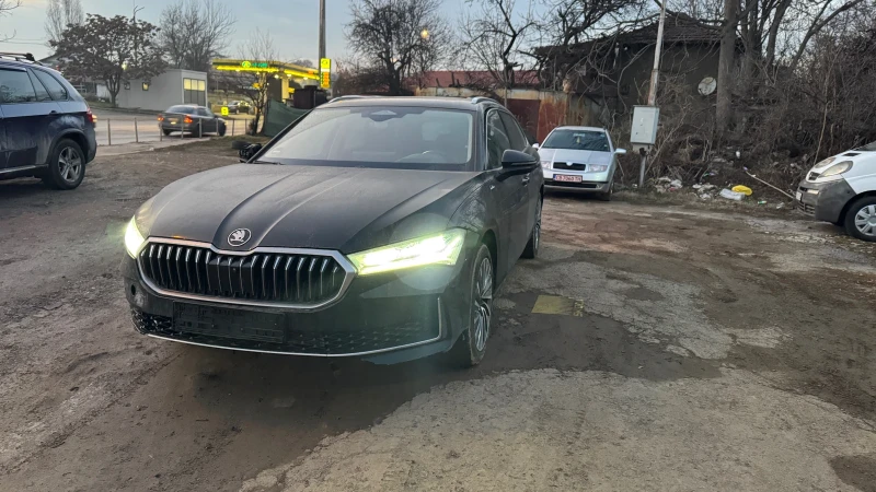 Skoda Superb 2024 Skoda Superb Combi 1.5 TSI mHEV 110kW L&K, снимка 2 - Автомобили и джипове - 48910566