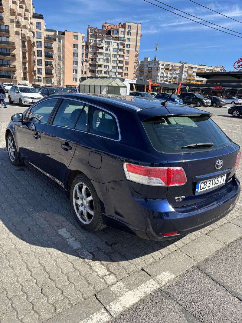 Toyota Avensis 2.0 D-4D, снимка 8 - Автомобили и джипове - 49421495