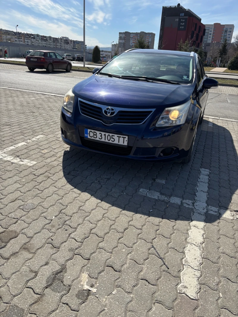 Toyota Avensis 2.0 D-4D, снимка 2 - Автомобили и джипове - 49421495